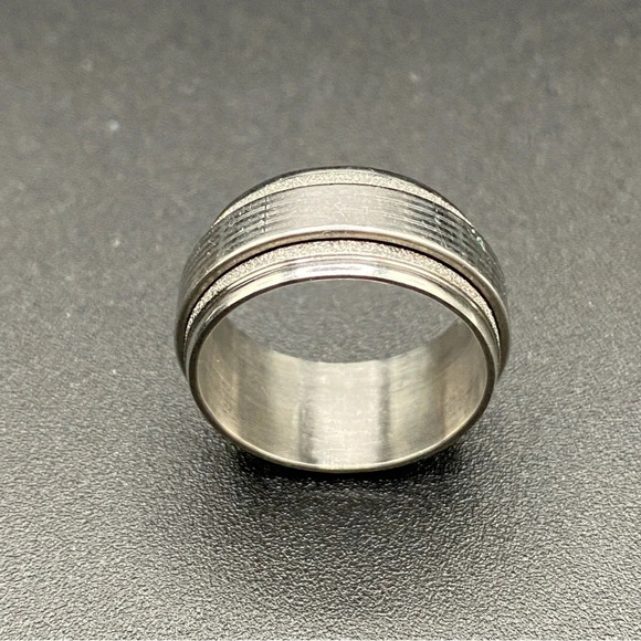 Lizard Fidget Anxiety Ring Size 10 - Picture 4 of 9